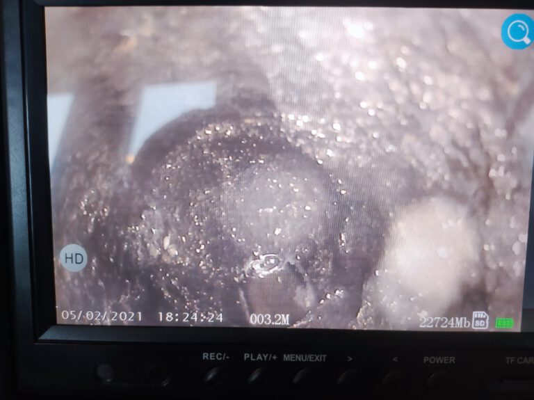 Gussrohr inkrustiert 1