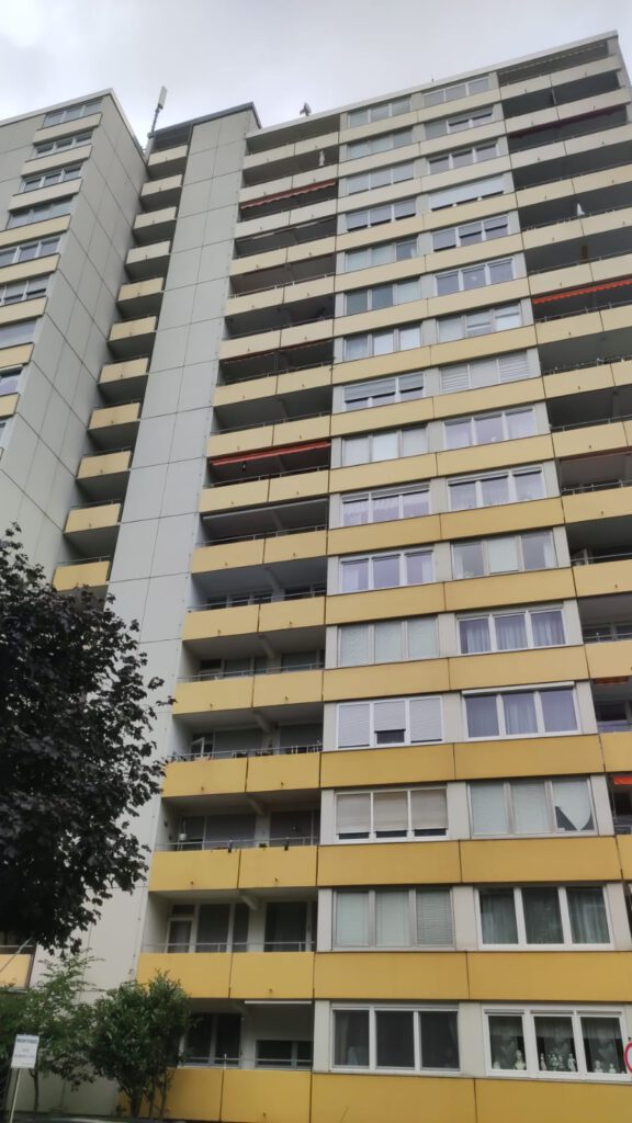 Rückstau Hochhaus
