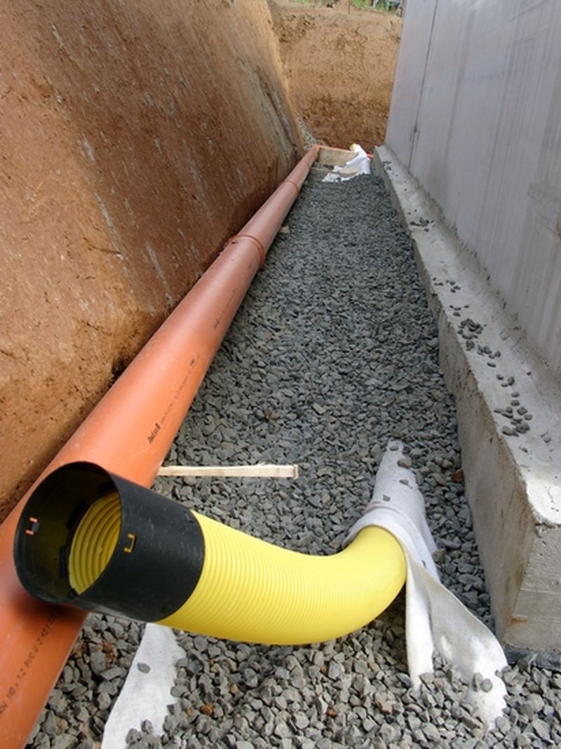 Drainage Leitung